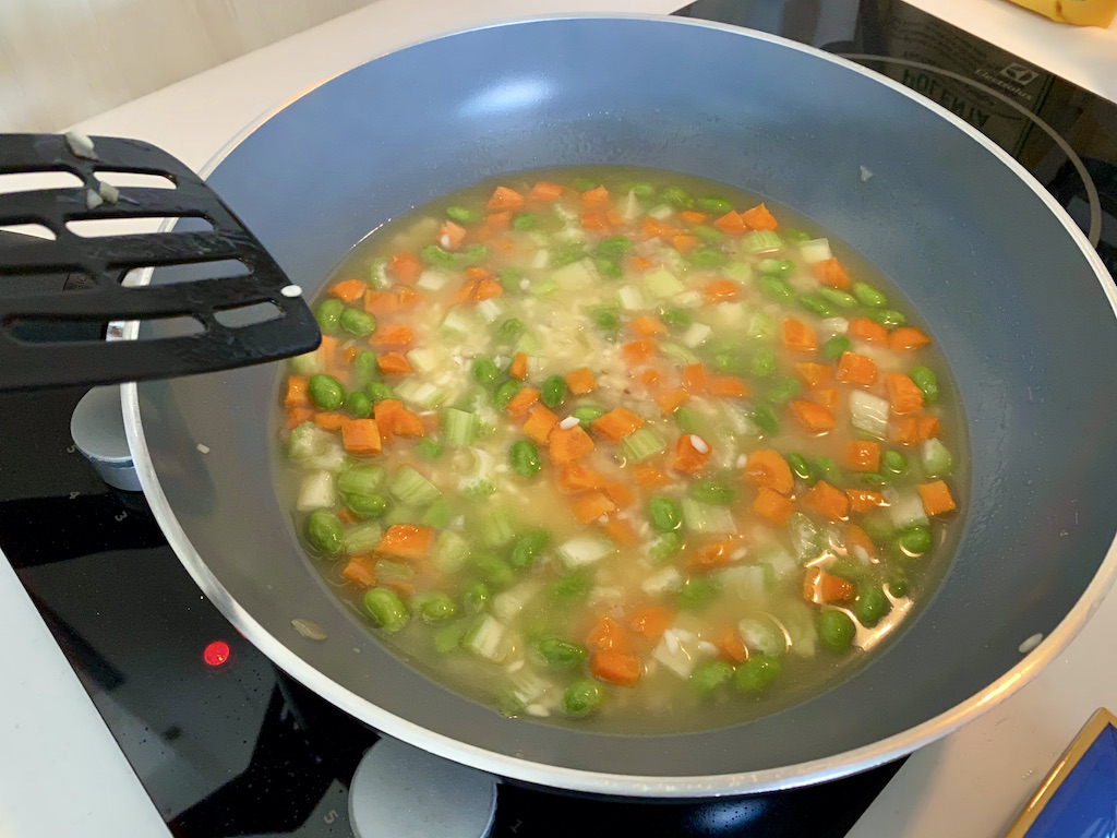 Creamy risotto with edamame, carrots and celery | Popsicle Society