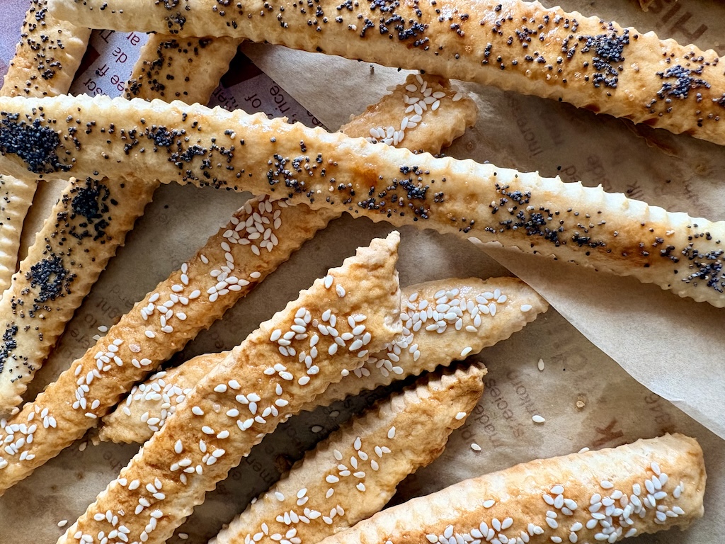 Easy Romanian Yogurt Savory Sticks (Sărățele cu iaurt)